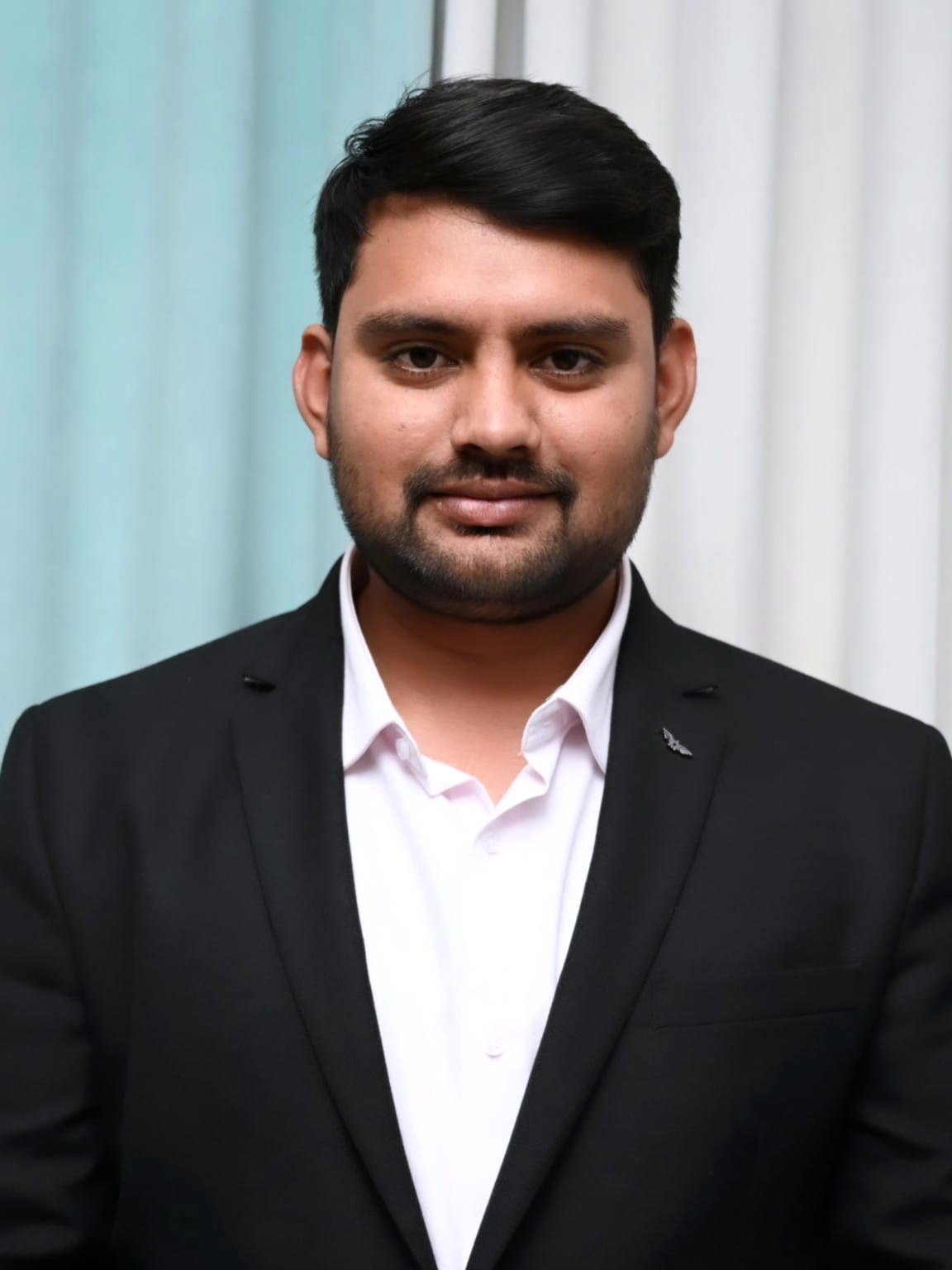 Portrait of Coach Sishindri